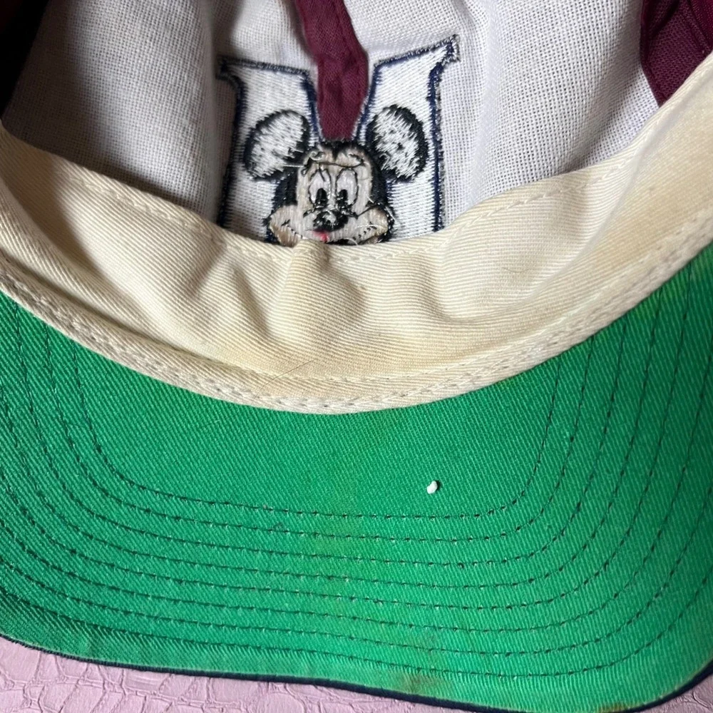 Vintage Disney Mickey Mouse Goofy Hat co Embroidered Snapback‎ Cap Maroon Navy